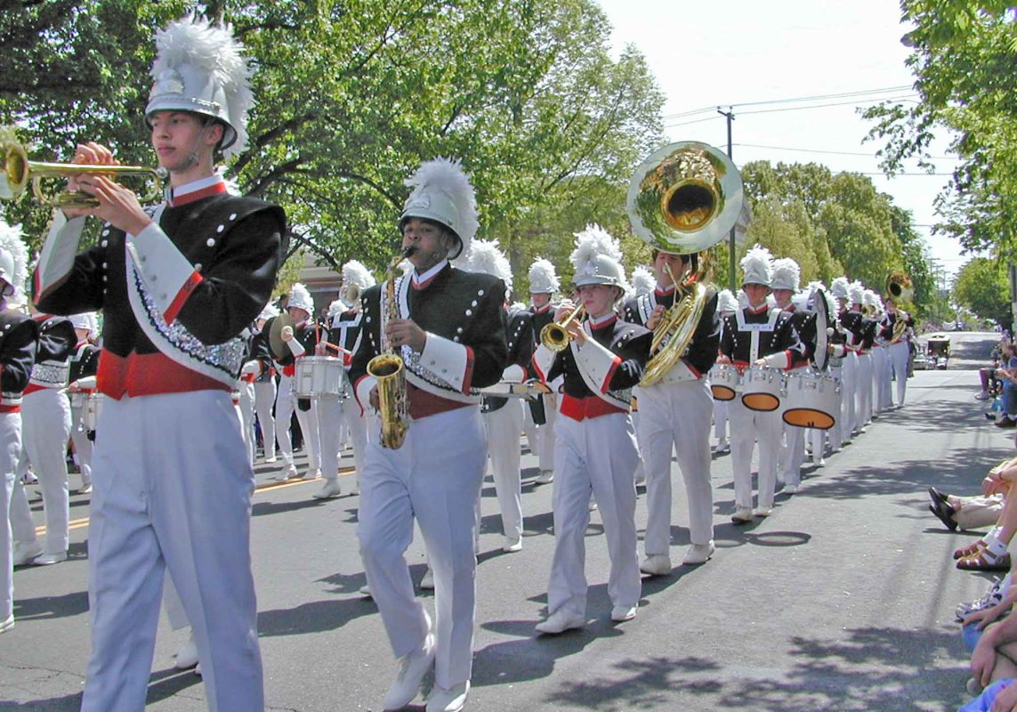 Marching band during the Dogwood Parade